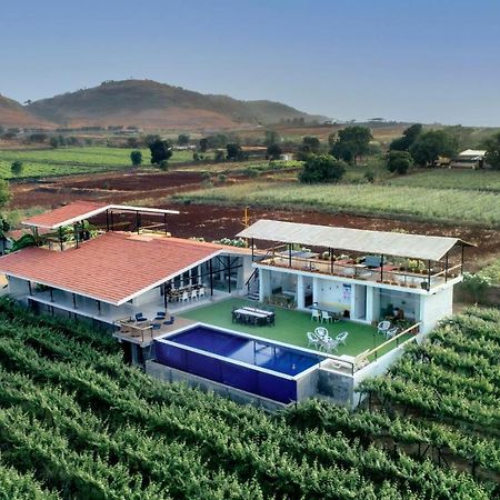 Saffronstays Onellaa, Nashik - Infinity Pool Villa Surrounded By A Vineyard Kültér fotó